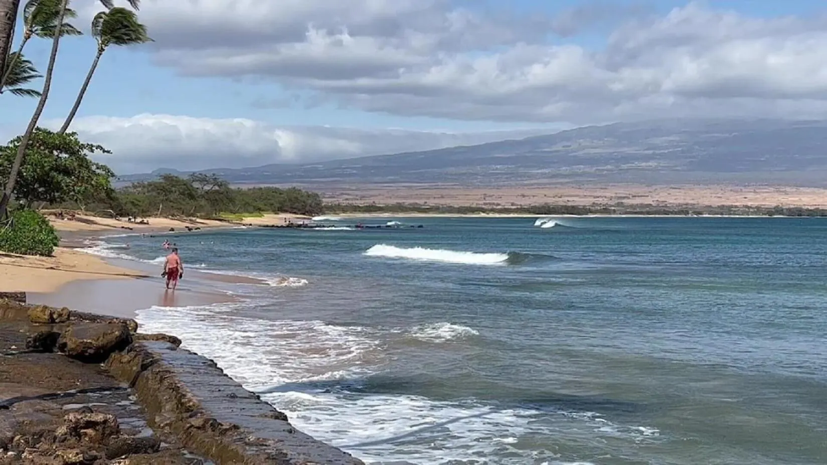 Apartment Kanai A Nalu 117 Has Rare Double Sized Lanai, Central Air, 3 Tv'S, Sleep #S Adjustable King, Children'S Stroller, Crib, Pac-N-Play, Games, Washer, Dryer, Boogie Boards, Snorkel Gear, Sand Chairs, Steps To Sugar Beach Wailuku United States