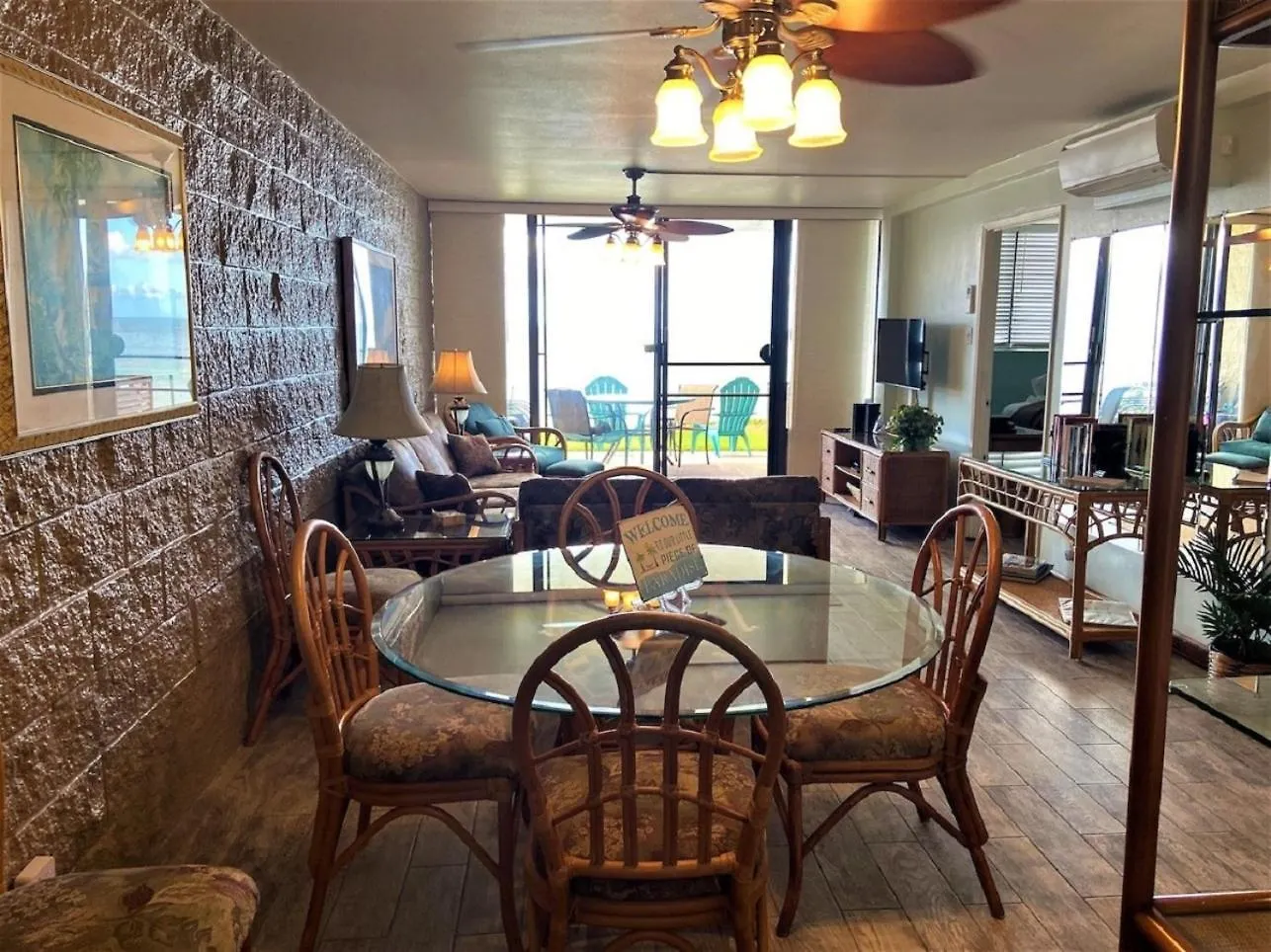 Kanai A Nalu 117 Has Rare Double Sized Lanai, Central Air, 3 Tv'S, Sleep #S Adjustable King, Children'S Stroller, Crib, Pac-N-Play, Games, Washer, Dryer, Boogie Boards, Snorkel Gear, Sand Chairs, Steps To Sugar Beach Wailuku Apartment