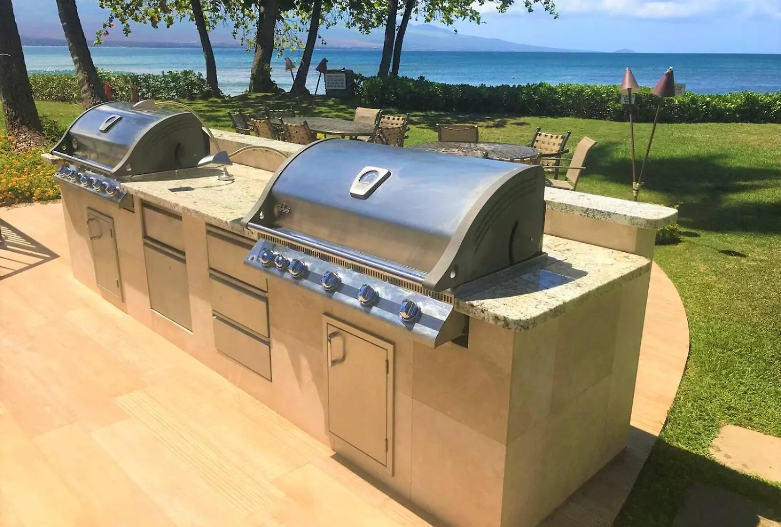 Kanai A Nalu 117 Has Rare Double Sized Lanai, Central Air, 3 Tv'S, Sleep #S Adjustable King, Children'S Stroller, Crib, Pac-N-Play, Games, Washer, Dryer, Boogie Boards, Snorkel Gear, Sand Chairs, Steps To Sugar Beach Wailuku 0*,  United States